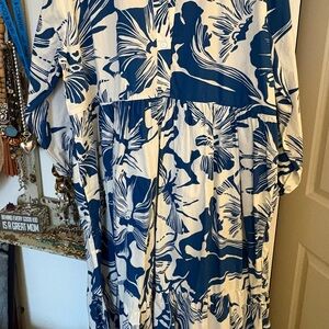 Anthropologie Navy and White Patterned Blouse- never worn! Great dress!